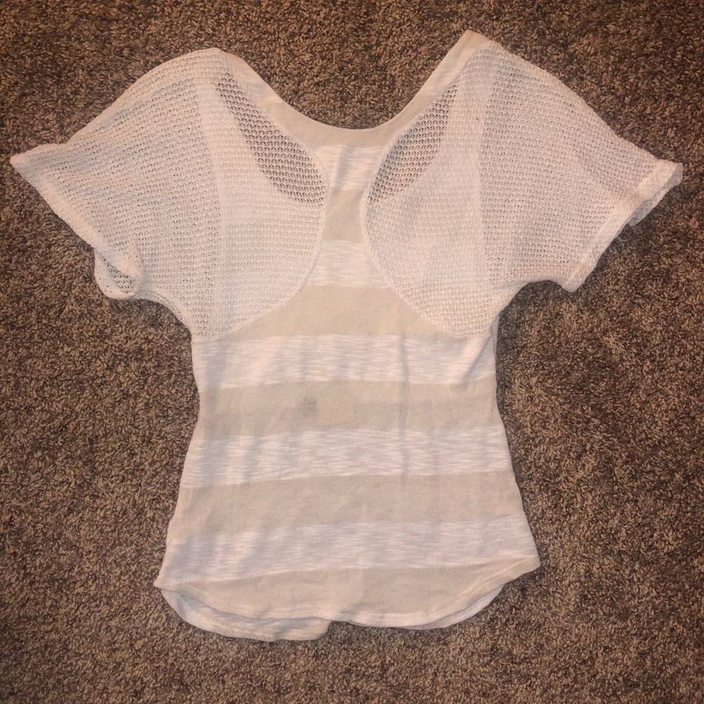 Spring/Summer Casual Blouse! - Picture 2 of 3
